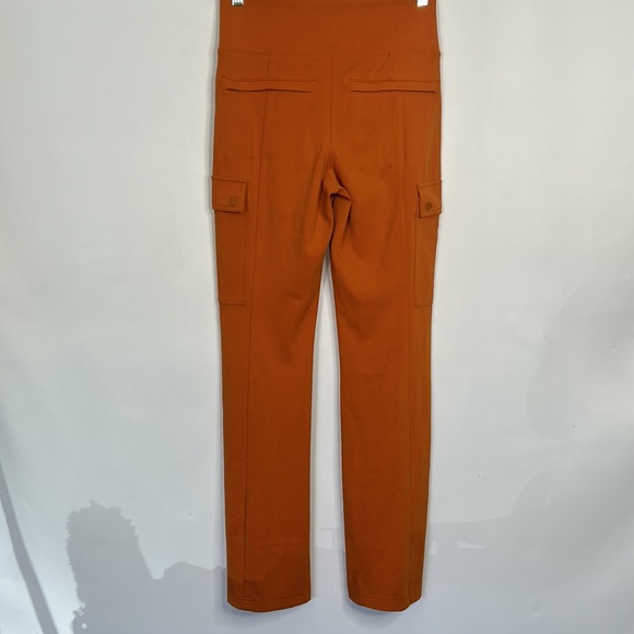 Athleta Delancy straight cargo pants orange - Picture 4 of 6